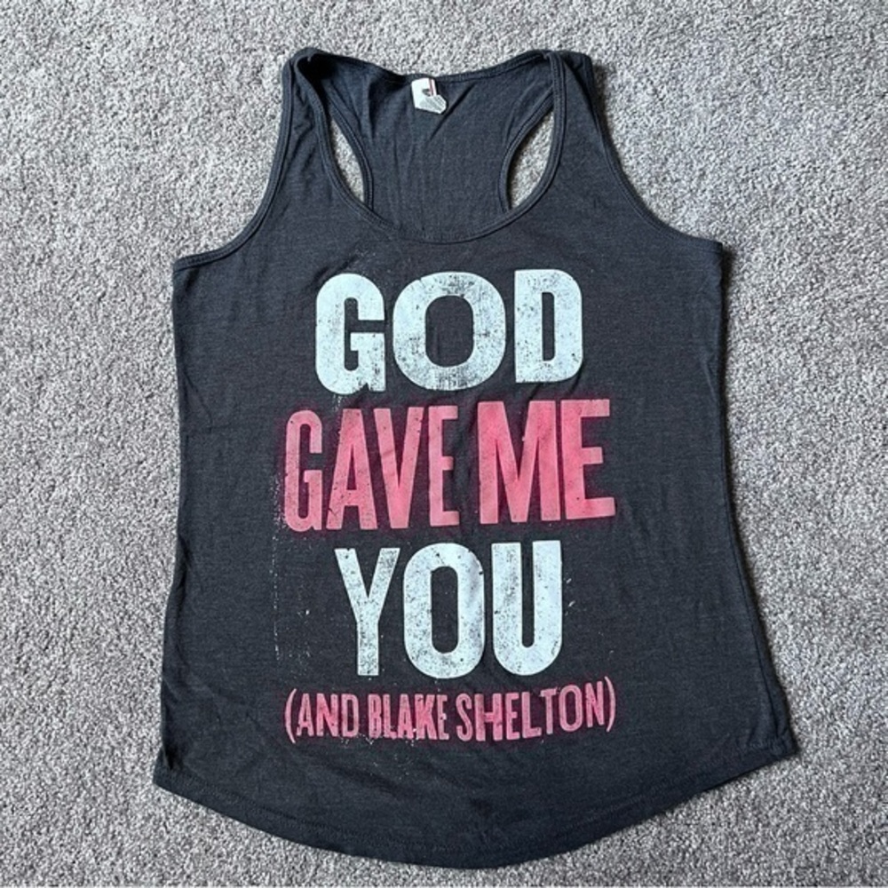 💚 God Gave Me You and Blake Shelton tank top size medium